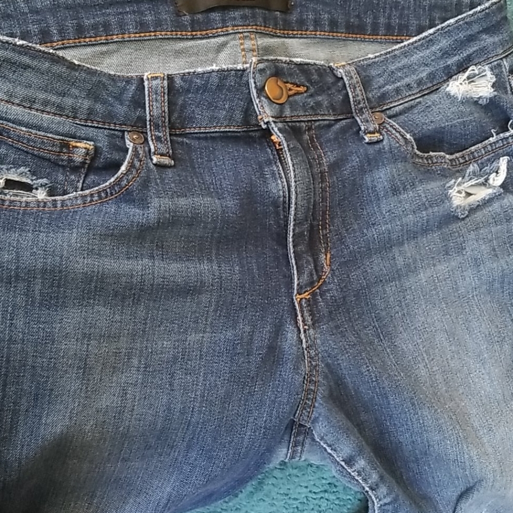 Joe's Jeans "The Skinny" - Picture 11 of 12